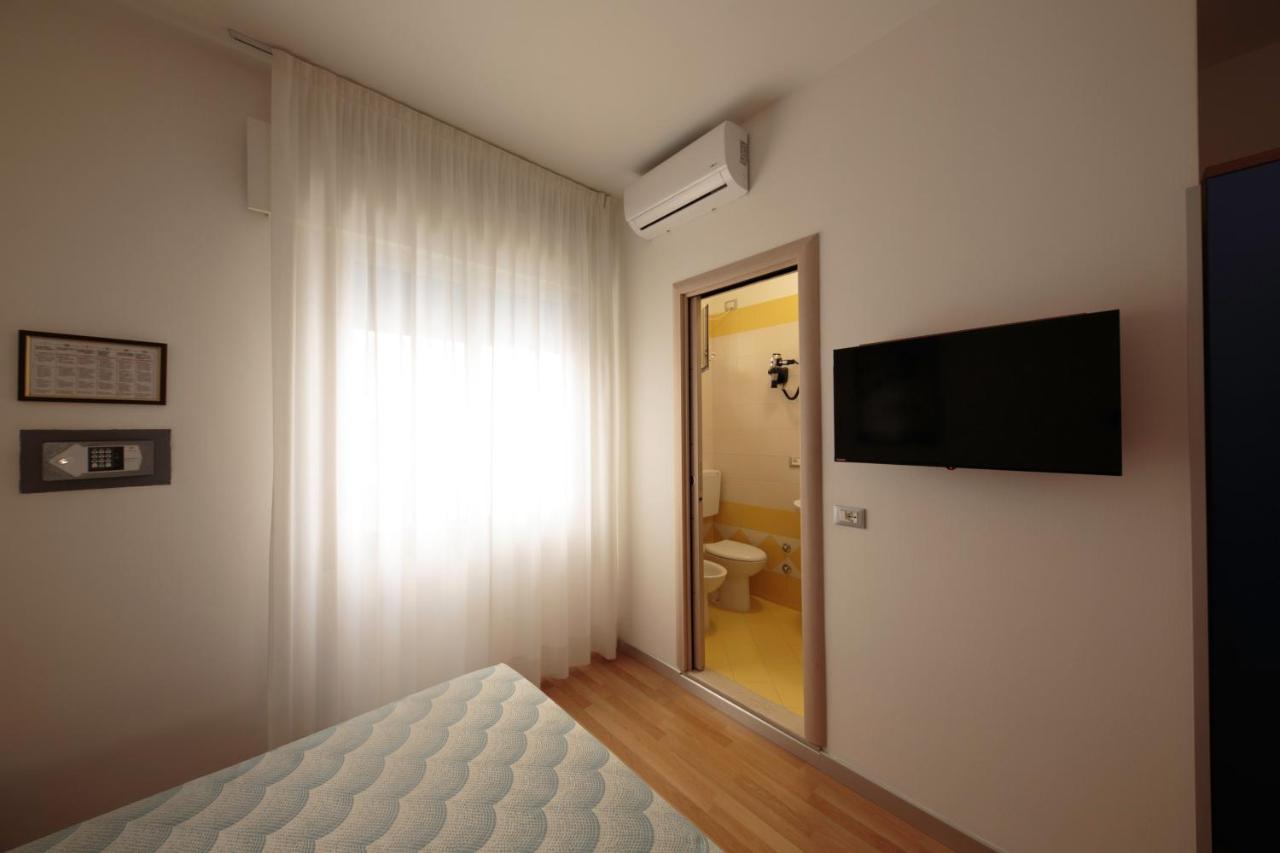 Hotel Riviera Caorle Exterior foto