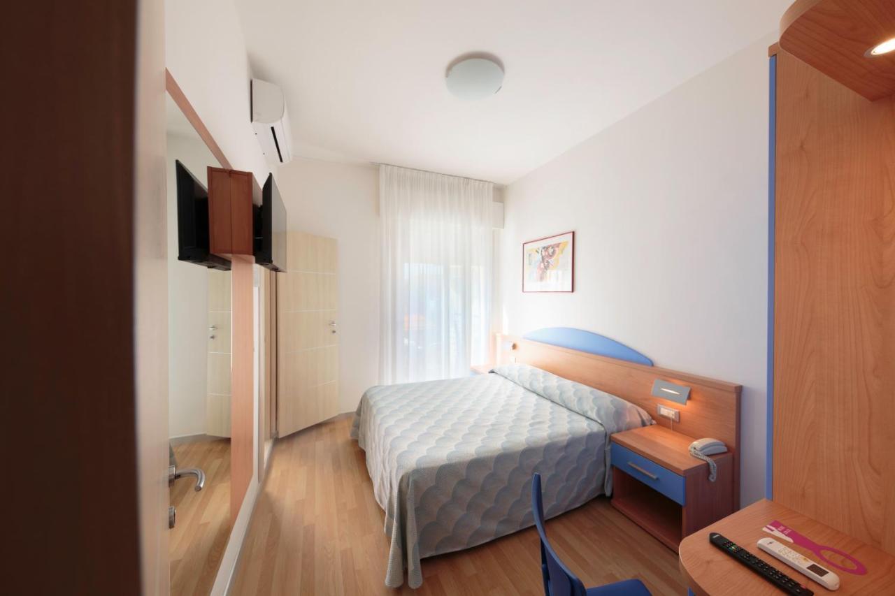 Hotel Riviera Caorle Exterior foto